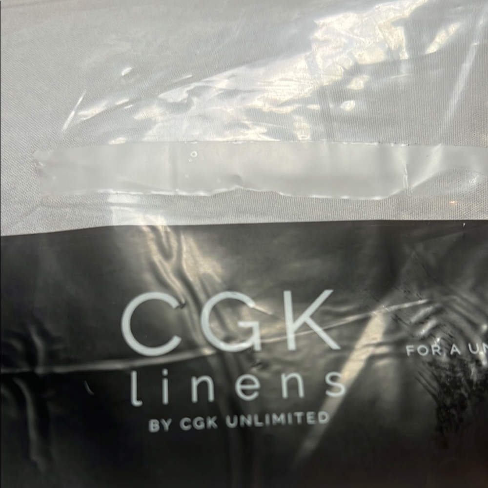 CGK Black King Sheet Set Luxurious Bedding - Picture 7 of 8
